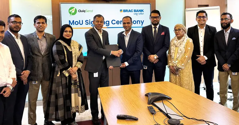 চুক্তি স্বাক্ষর অনুষ্ঠানে উপস্থিত কুইকসেন্ড ও ব্র্যাক ব্যাংকের কর্মকর্তারা